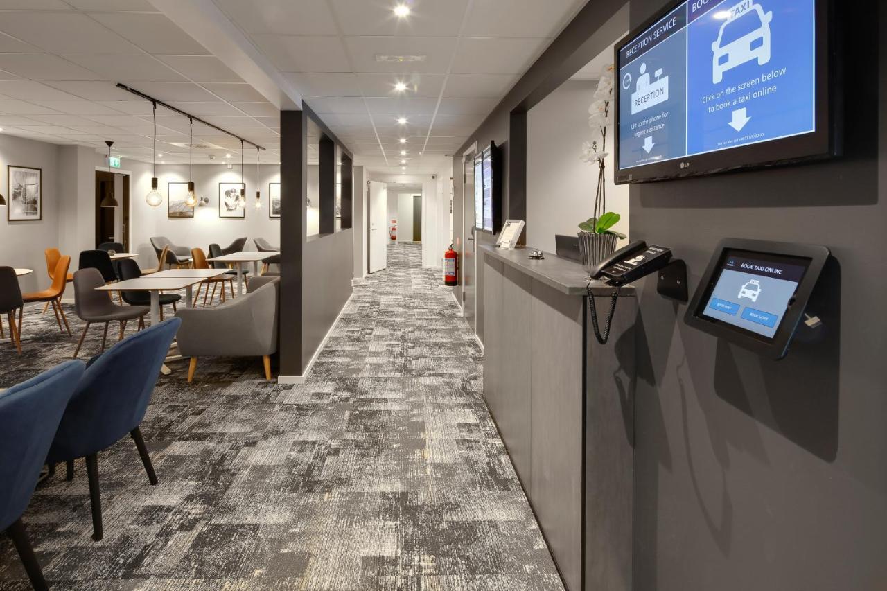 Hotel Vindeus เซอเดอร์เตลเย ภายนอก รูปภาพ